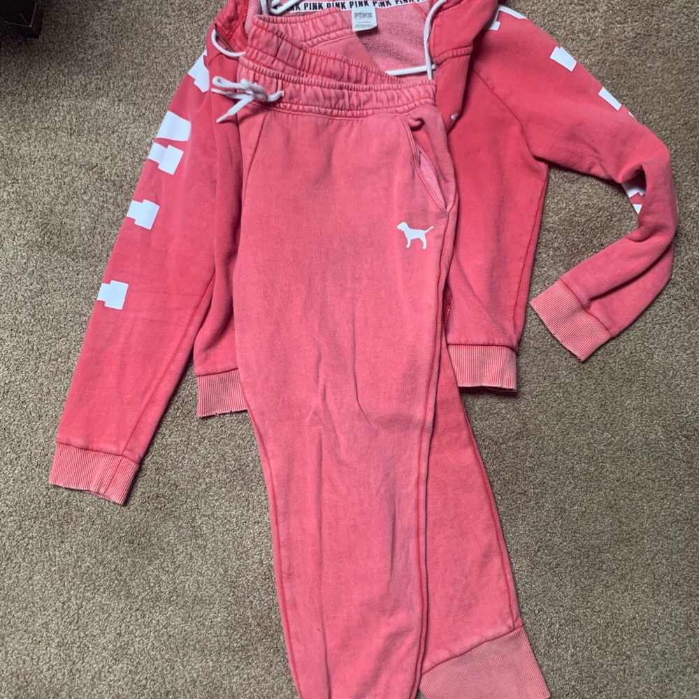 Pink set